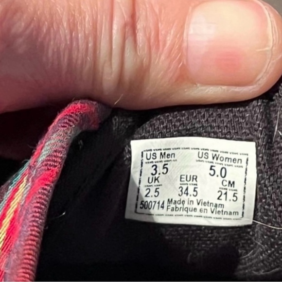 Vans Plaid Tartan Tie Up Skateboard Shoes - Picture 10 of 13